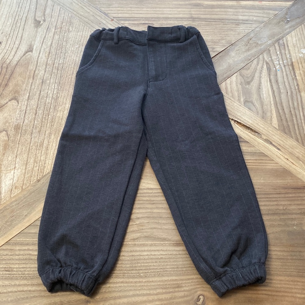 Peek pin striped joggers - excellent condition super soft! Size 2-3